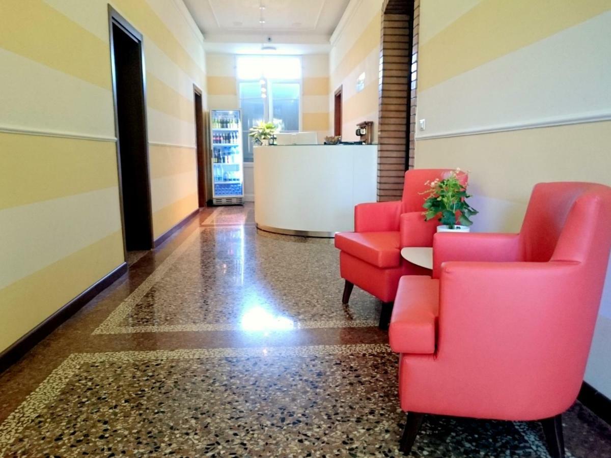 Hotel Villa Azzurra Bologna Ngoại thất bức ảnh